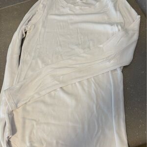 Wilfred Free “Go To” long sleeve